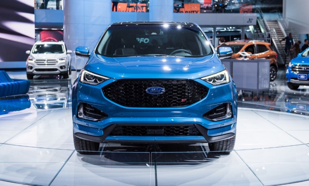 2022 Ford Edge Pictures