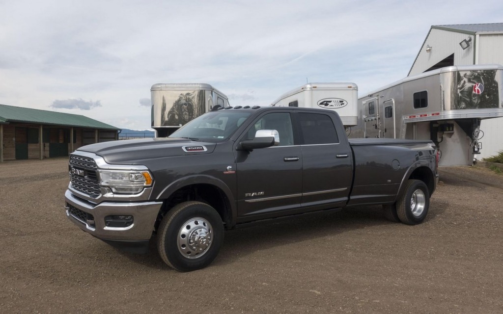 2022 Ram 3500 Powertrain