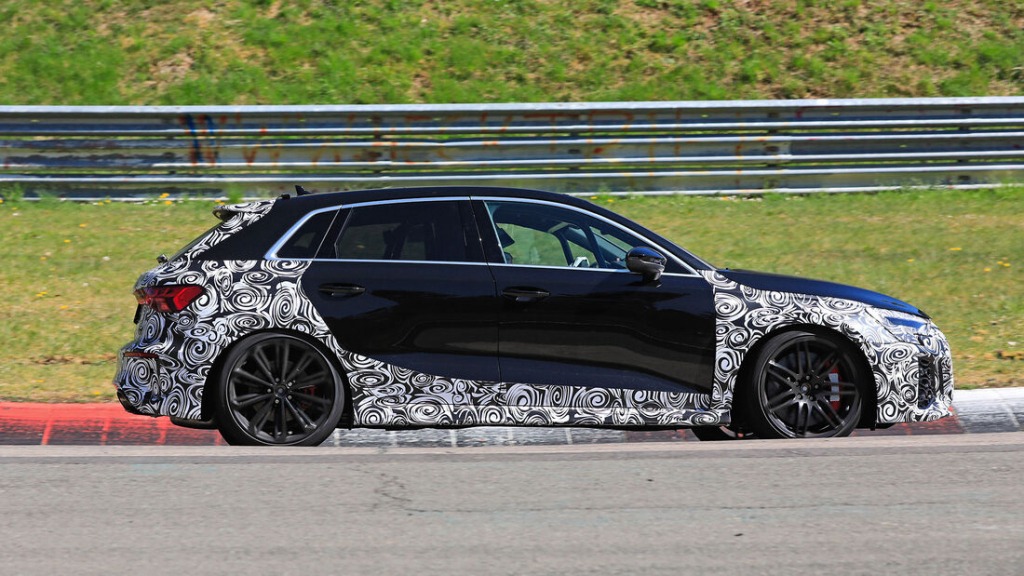 2022 Audi RS3 Interior