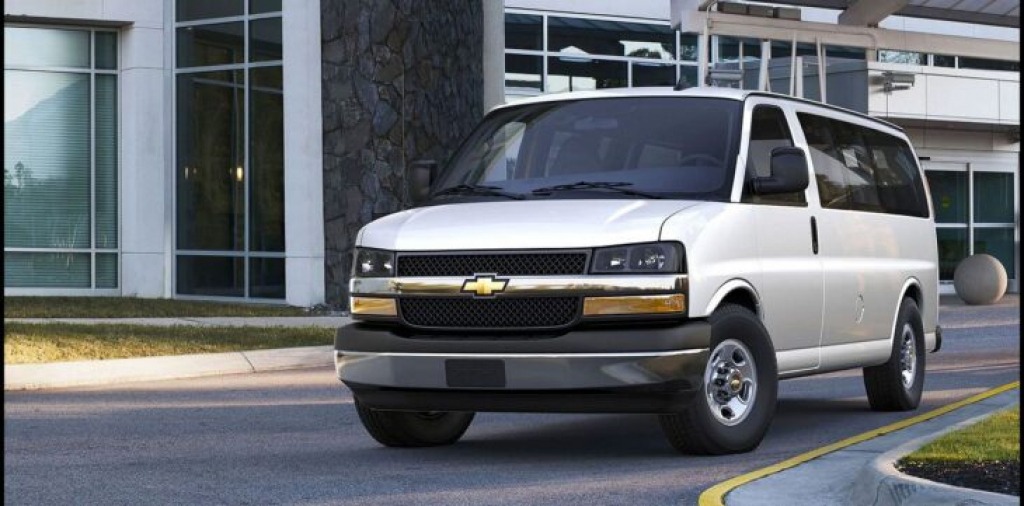 2022 Chevy Express Van Spy Photos