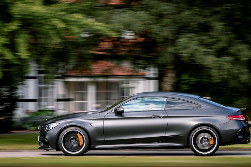 2022 Mercedes AMG C63 Images