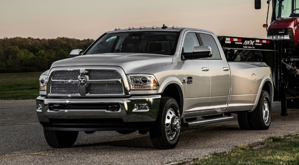 2022 Ram 3500 Spy Photos