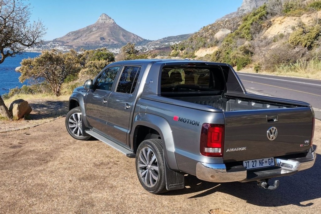 2022 VW Amarok Wallpaper