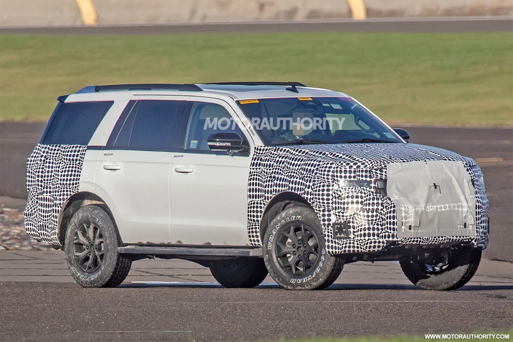 2023 Ford Expedition Spy Photos 2023 Ford Expedition Spy Photos