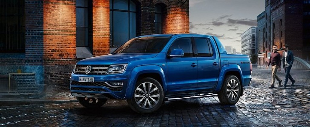 2023 VW Amarok Wallpaper