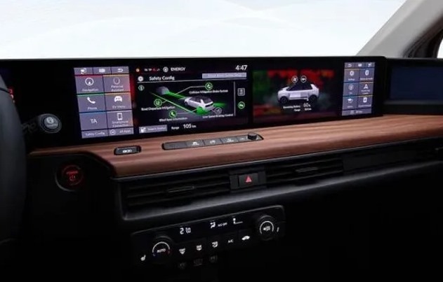2023 Honda E SUV Interior