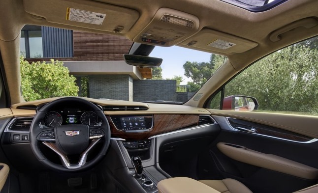2024 Cadillac XT6 Interior